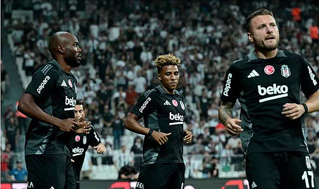 Beşiktaş evinde Lugano'yu ezdi! Avrupa Ligi gruplarına kaldı