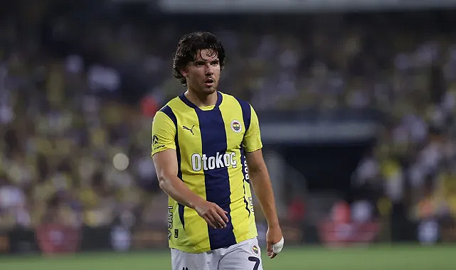 Brighton için Ferdi Kadıoğlu imzayı attı