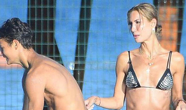 Çağla Şikel, oğullarıyla tatil keyfi yaptı