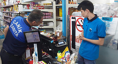 Canik zabıtası göz açtırmıyor