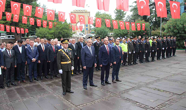 Çarşamba'da Zafer Bayramı'nın 102. yıl dönümü kutlaması