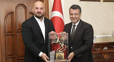 CHP'li Serhat Türkel'den AK Partili Halit Doğan'a ziyaret