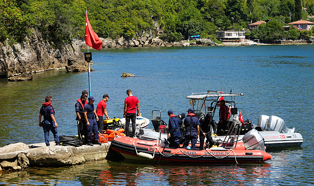 Cide'de batan teknenin kaptanı hala bulunamadı