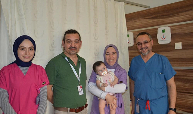 Çorum’da, bağırsak düğümlenmesi tanısı konan 9 aylık bebek ameliyatsız sağlığına kavuştu