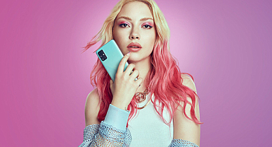 Ece Seçkin'den üzücü haber