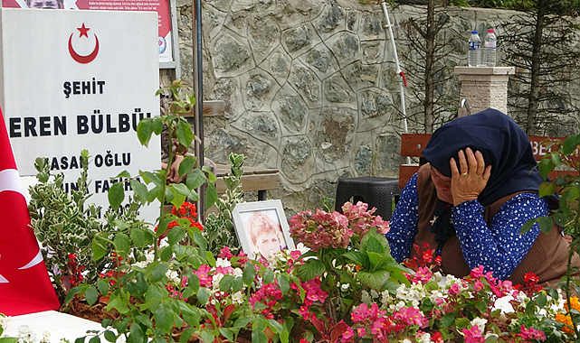 Eren Bülbül ölümün 7. yıldönümünde gözyaşları ve dualarla anıldı