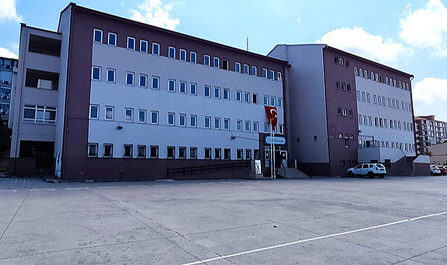 Galip Öztürk Ortaokulu çoklu dil eğitimine geçiyor!