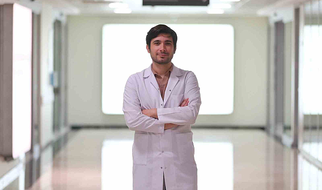 Halsizlik, baş ağrısı ve ateş; maymun çiçeği virüsünün belirtileri olabilir