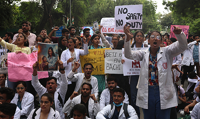 Hindistan'da 1 milyondan fazla doktor greve gidecek