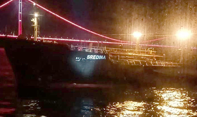 İstanbul Boğazı'nda gemi trafiği durduruldu