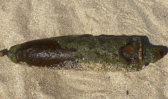 İstanbul’un Arnavutköy ilçesinde denizde patlamamış havan mermisi bulundu