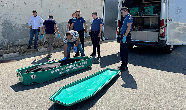 İstismar iddiasıyla babasını öldürdü