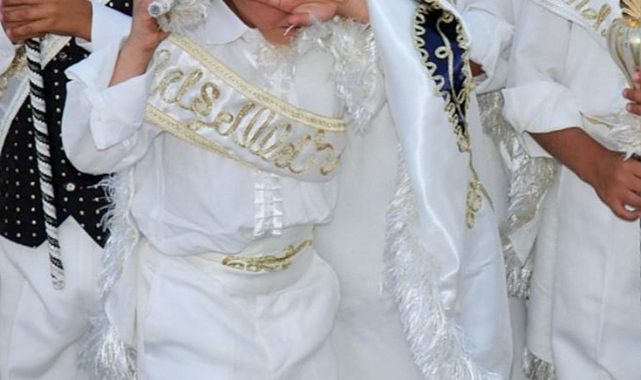 Kaçak sünnet sonucu cinsel organından oldu