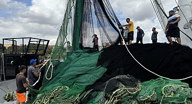 Karadenizli balıkçılar Tekirdağ'da av peşinde