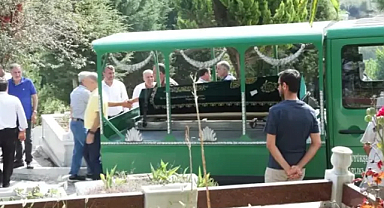 Köpeklerin saldırısında ölen Ayhan Özçelik'in hastane raporu geldi.