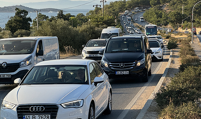 Muğla'nın Bodrum ilçesi tatilcilerin akınına uğradı