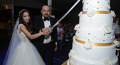 Samsun'da Tolga Birgücü ve Tuğçe Duman dünyaevine girdi