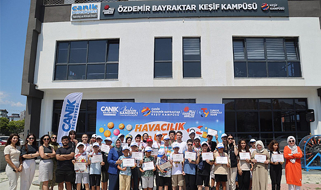 Samsun Canik'te genç mucitler gökyüzünü fethetti