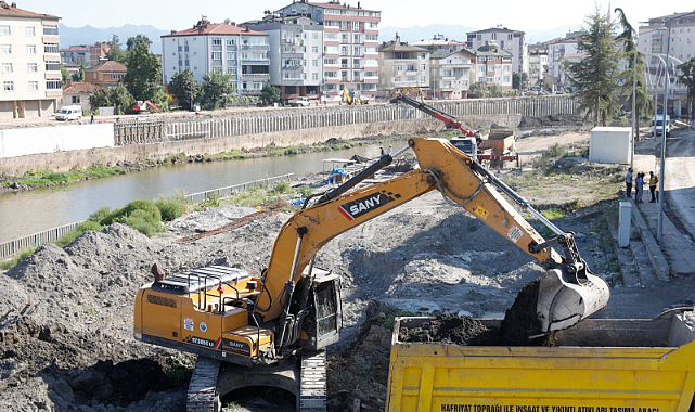 Terme Çayı'nın yatağı genişletiliyor