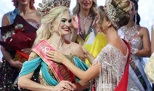 Üç çocuklu 40 yaşındaki kadın Rusya güzeli oldu