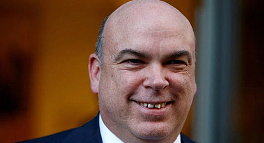 Ünlü milyarderin cesedi batan tekneden çıkarıldı: Kızının cesedi aranıyor!