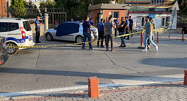 Vahşi cinayet! Koca eşini öldürüp cesediyle teslim oldu