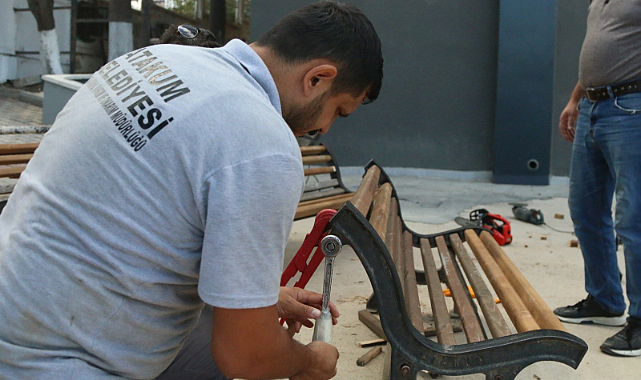 Atakum'da okul bahçelerinin konforu artıyor