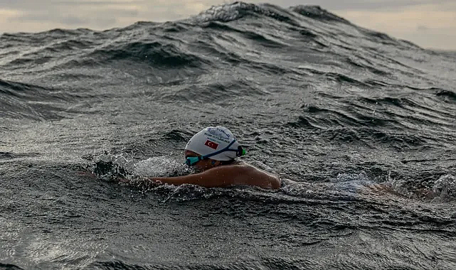 Bengisu Avcı okyanus maratonunda 1 saat kala pes etti