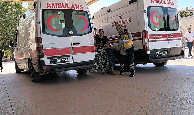 Bıçak 5 yaşındaki çocuğun gözüne battı