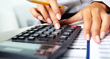 Bütçe ağustos ayında 129 Milyar TL açık verdi