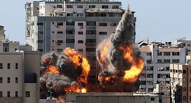 İsrail'in hava saldırılarında 5 Filistinli öldü