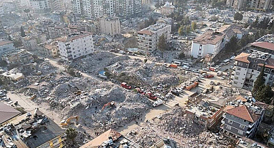 Kahramanmaraş 5 büyüklüğündeki depremle sallandı