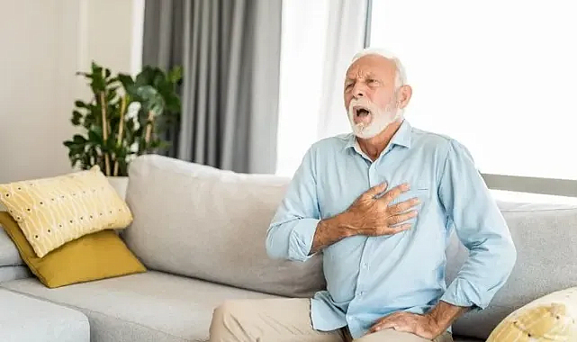 Kalp krizinin gizli sinyalleri! Göğüs ağrısından önce bunlar görülüyor