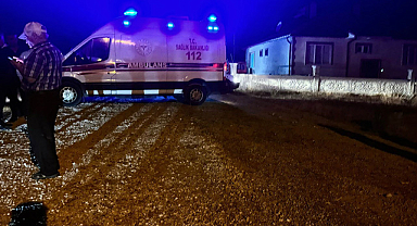 Karısını ve oğlunu vurup kendini öldürdü