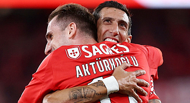 Kerem Aktürkoğlu Portekiz basınından övgü topladı! 10 yıl sonra ilki başardı