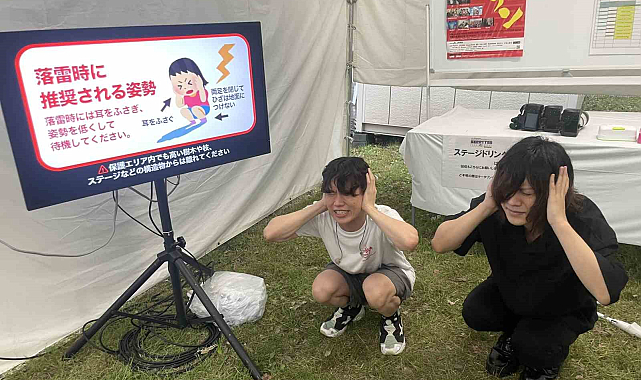 Konser alanına yıldırım düştü: 9 yaralı