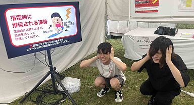 Konser alanına yıldırım düştü: 9 yaralı