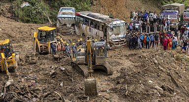 Nepal'deki selde felaketinde kaybı 151'e yükseldi