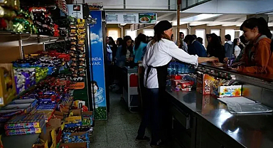 Okul kantinlerindeki korkunç zam! Yüzde 100 artış, yıllık kantin masrafı asgariyi geçti