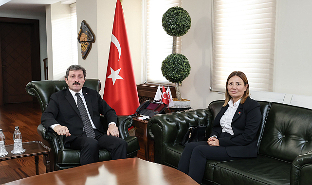 OMÜ Rektörü Fatma Aydın, Samsun Valisi Tavlı'yı ziyaret etti