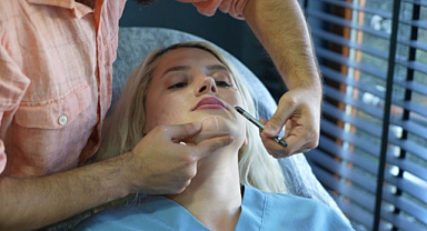 Ortognatik cerrahi ile akran zorbalığına dur de!