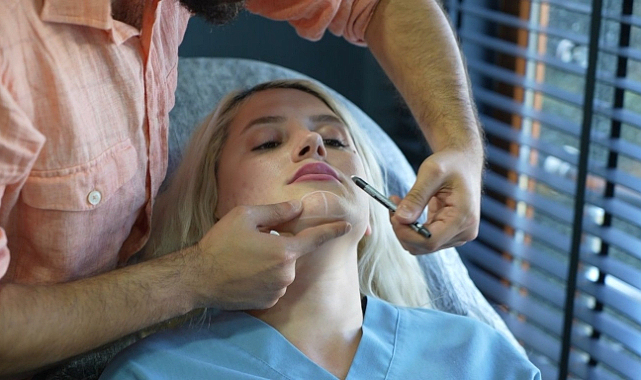 Ortognatik cerrahi ile akran zorbalığına dur de!