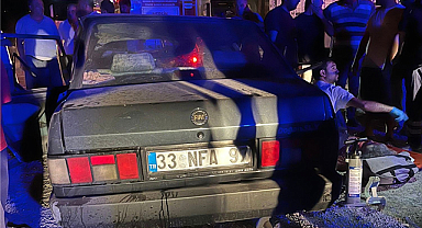 Otomobil hem yayaya hem tıra çarptı! 2 kişi öldü