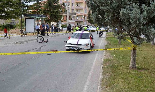 Otomobilin çarptığı bisikletli çocuk kurtarılamadı