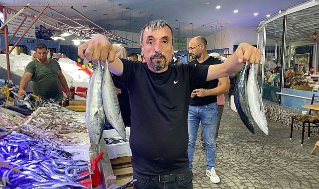 Samsun’da 50 liraya düşen palamut kapış kapış satılıyor