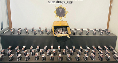 Samsun'da binlerce sentetik ecza hap ele geçirildi