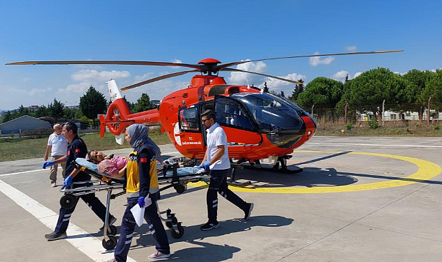 Samsun’da yaşlı kadına ambulans helikopter yetişti