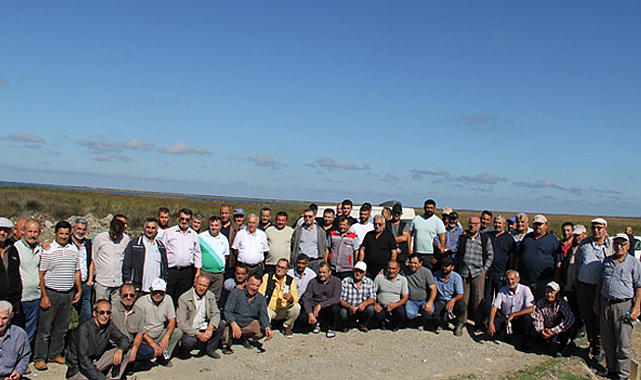 Samsun'un Bafra Ovası'nda vatandaşlardan su baskınları için eylem