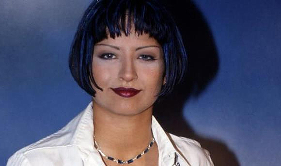 Şarkıcı Bendeniz yeni haliyle görenleri şaşırttı! Yıllar onu değil o yılları eskitmiş