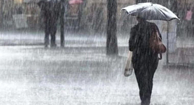 Sıcaklıklar aniden düştü! Şiddetli yağışlar yolda, sel riskine dikkat